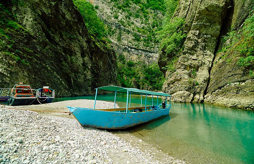 Discover Albania with a Polish Guide: Hidden Gems, Local Stories, and Must-Do Excursions